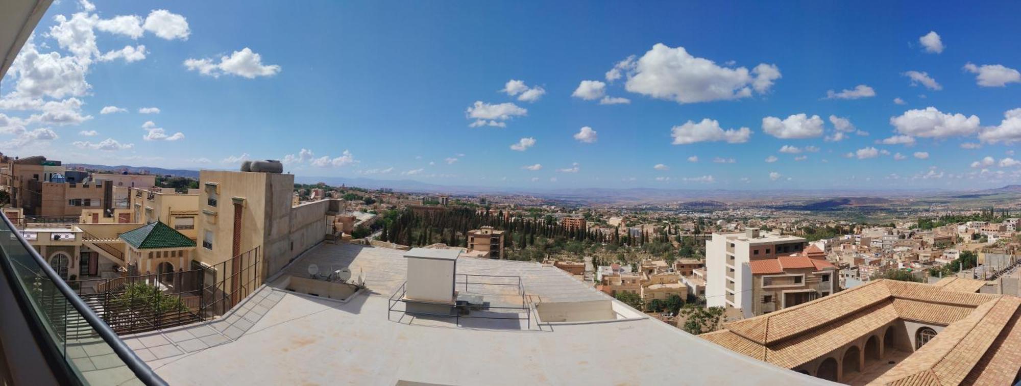 Luxueux Appartement A Tlemcen Exterior foto